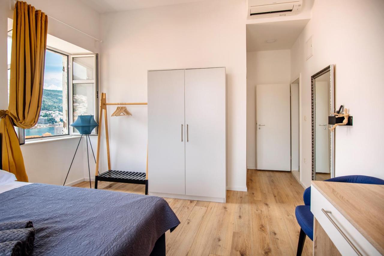 Art Deco By Duhomes Apartament